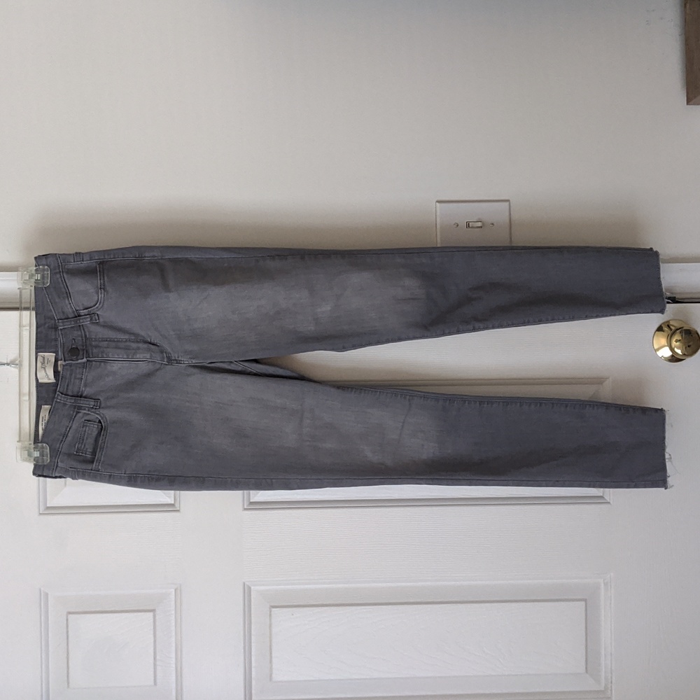 Gray Distressed Skinny Jeans